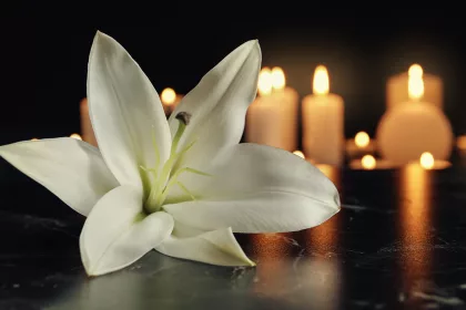 candle light in church with blurry golden bokeh
