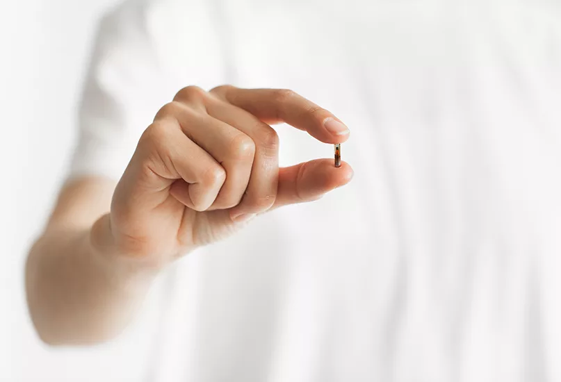 Micro chip for implantation.